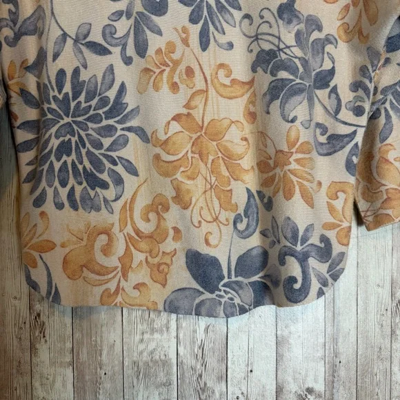 Sioni Rayon-Blend Knit Floral Sweater - Picture 4 of 7